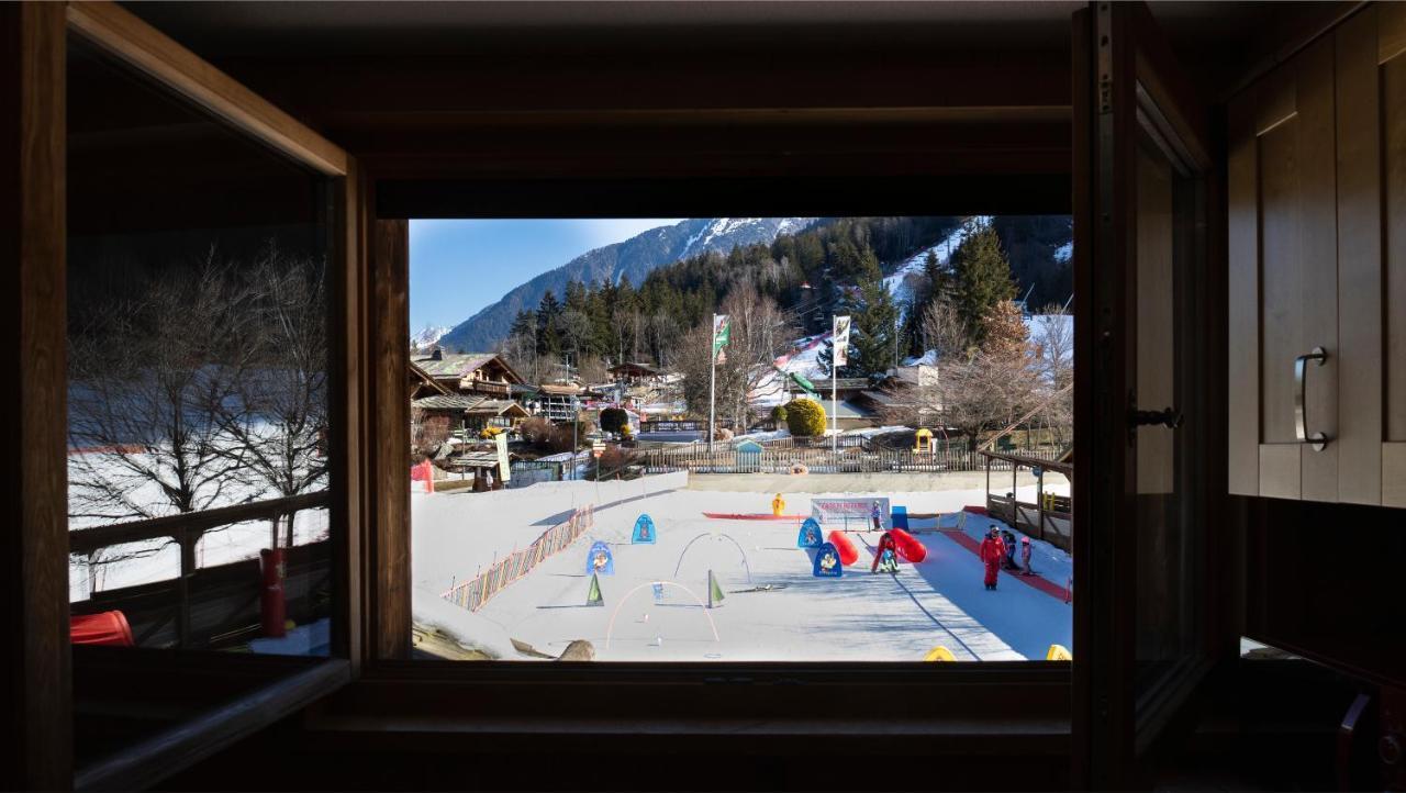 Appartement Le Galetas Des Planards Chamonix Exterior foto